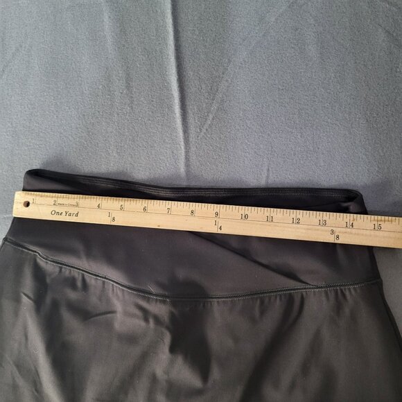 SOCIAL TOURIST Hollister Women's SZ LG Black Crossover Skort Athletic - Picture 6 of 9